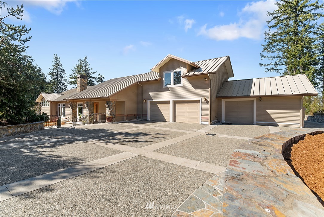 8107 Zangle Road Northeast Olympia, WA 98506 - Photo 3 of 40 Gallery Image 3