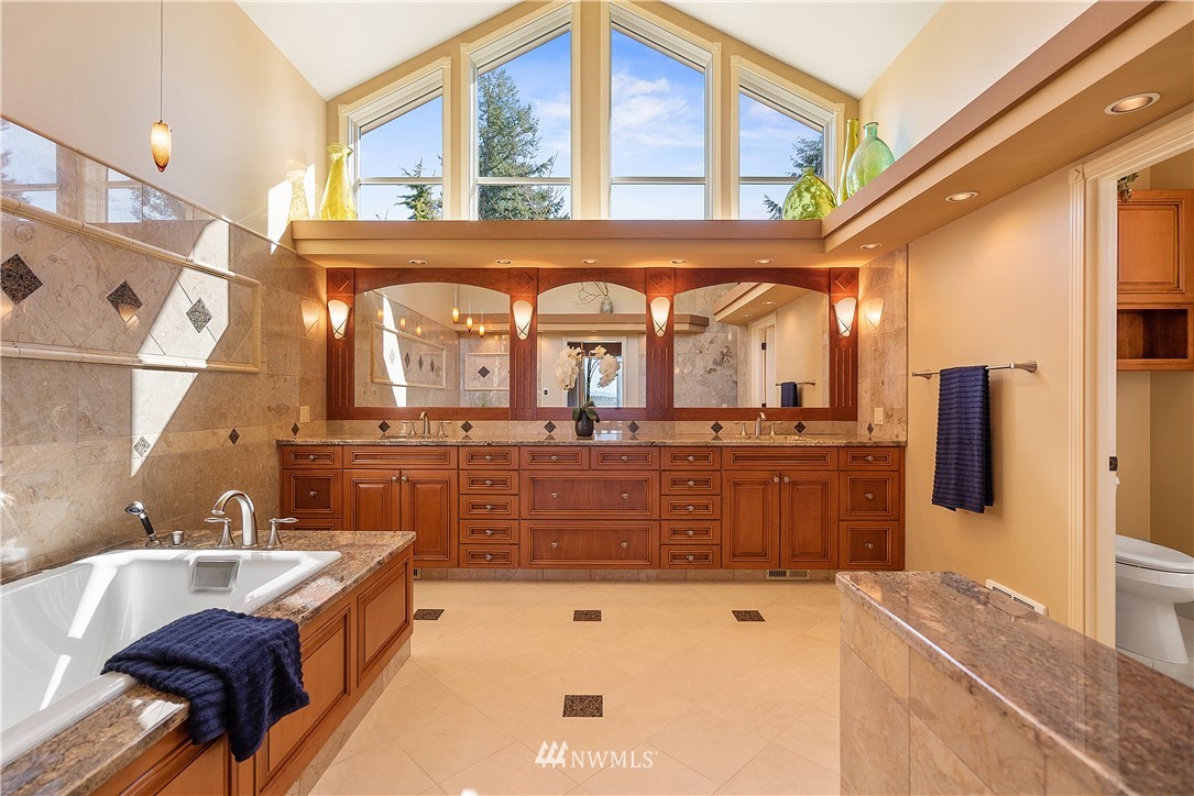 8107 Zangle Road Northeast Olympia, WA 98506 - Photo 31 of 40 Gallery Image 31