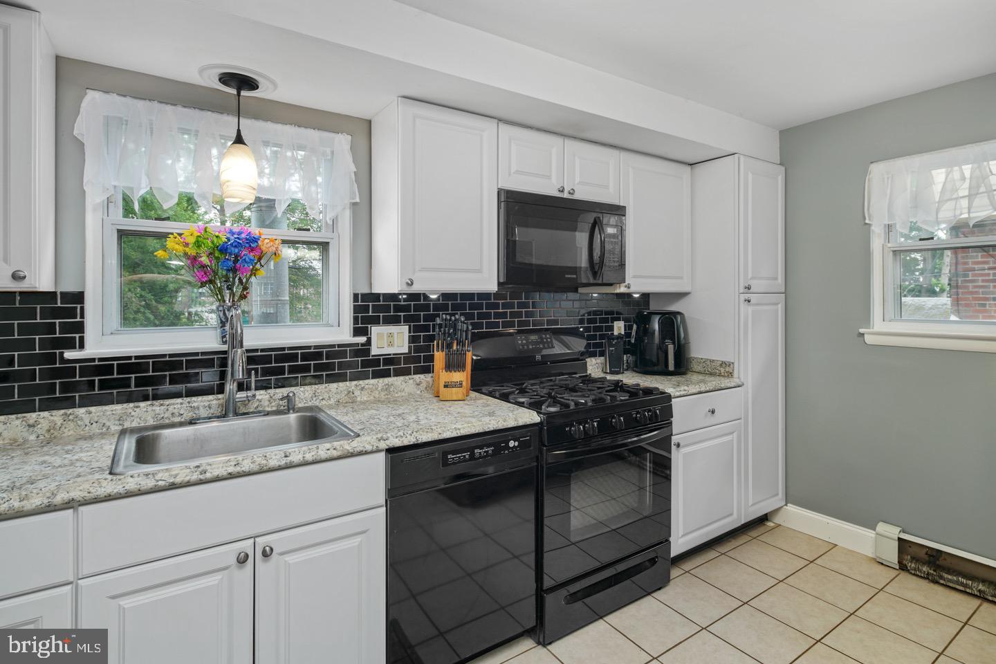 721 Tasker Street Ridley Park, PA 19078 - Photo 10 of 24 Gallery Image 10