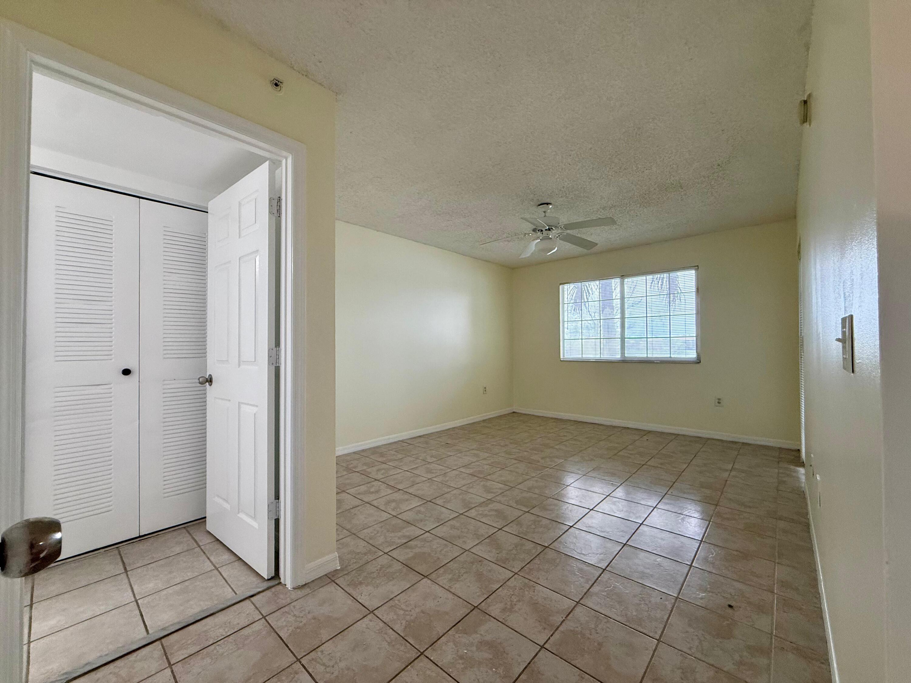 5065 Wiles Road, Unit 204 Coconut Creek, FL 33073 - Photo 13 of 14 WhatsApp Image 2026-04-23 at 17.13.13