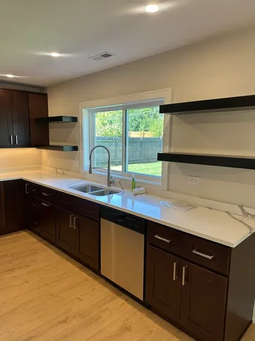 $2,900 | 15018 Huntington Court, Orland Park, IL 60462