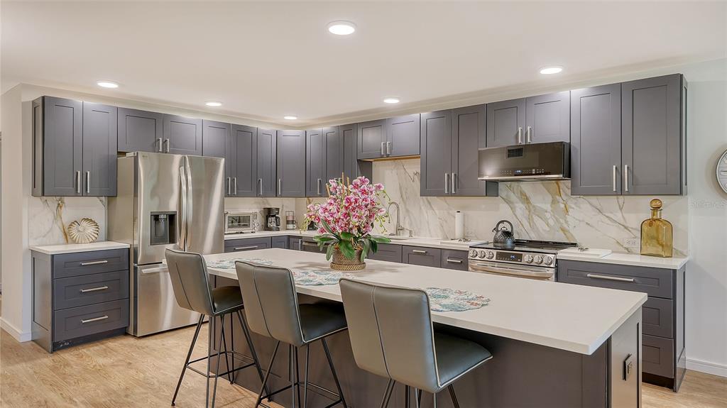 5757 Gulf Of Mexico Drive, Unit 204 Longboat Key, FL 34228 - Photo 28 of 71