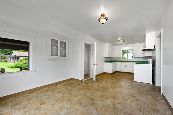 $1,495,000 | 8400 Blackney Road, Sebastopol, CA 95472
