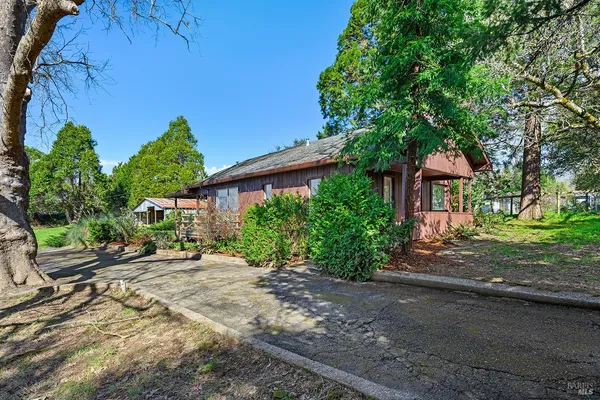 $1,495,000 | 8400 Blackney Road, Sebastopol, CA 95472