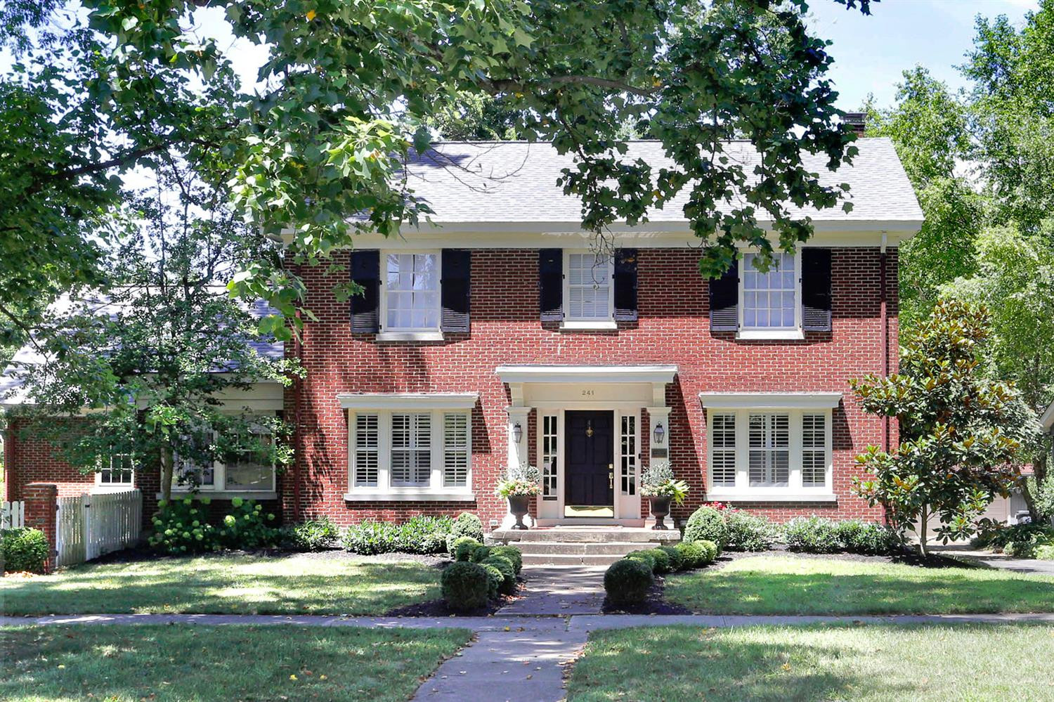241 Woodspoint Road Lexington, KY 40502 - Photo 1 of 55 Photo 1
