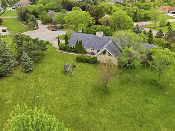 $700,000 | 1440 45th Avenue, Somers, WI 53144