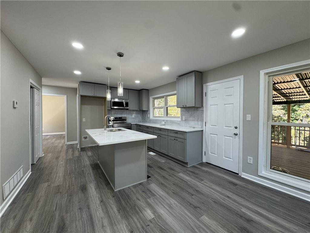 3489 Creighton Road Southwest Atlanta, GA 30331 - Photo 2 of 53