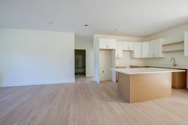 $419,899 | 25 Rockwood Estates, Windsor, ME 04363