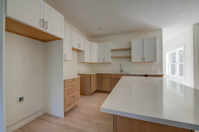 $419,899 | 25 Rockwood Estates, Windsor, ME 04363