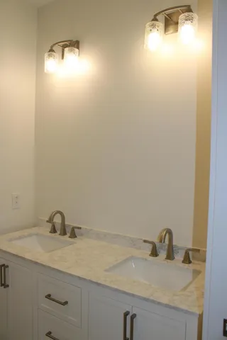 $419,899 | 25 Rockwood Estates, Windsor, ME 04363