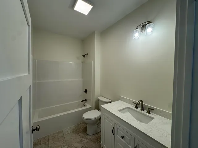 $419,899 | 25 Rockwood Estates, Windsor, ME 04363