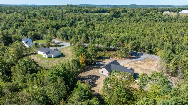 $419,899 | 25 Rockwood Estates, Windsor, ME 04363