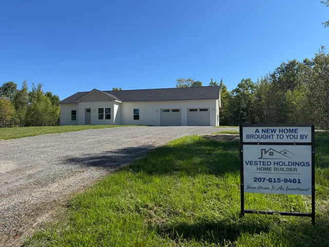 $419,899 | 25 Rockwood Estates, Windsor, ME 04363