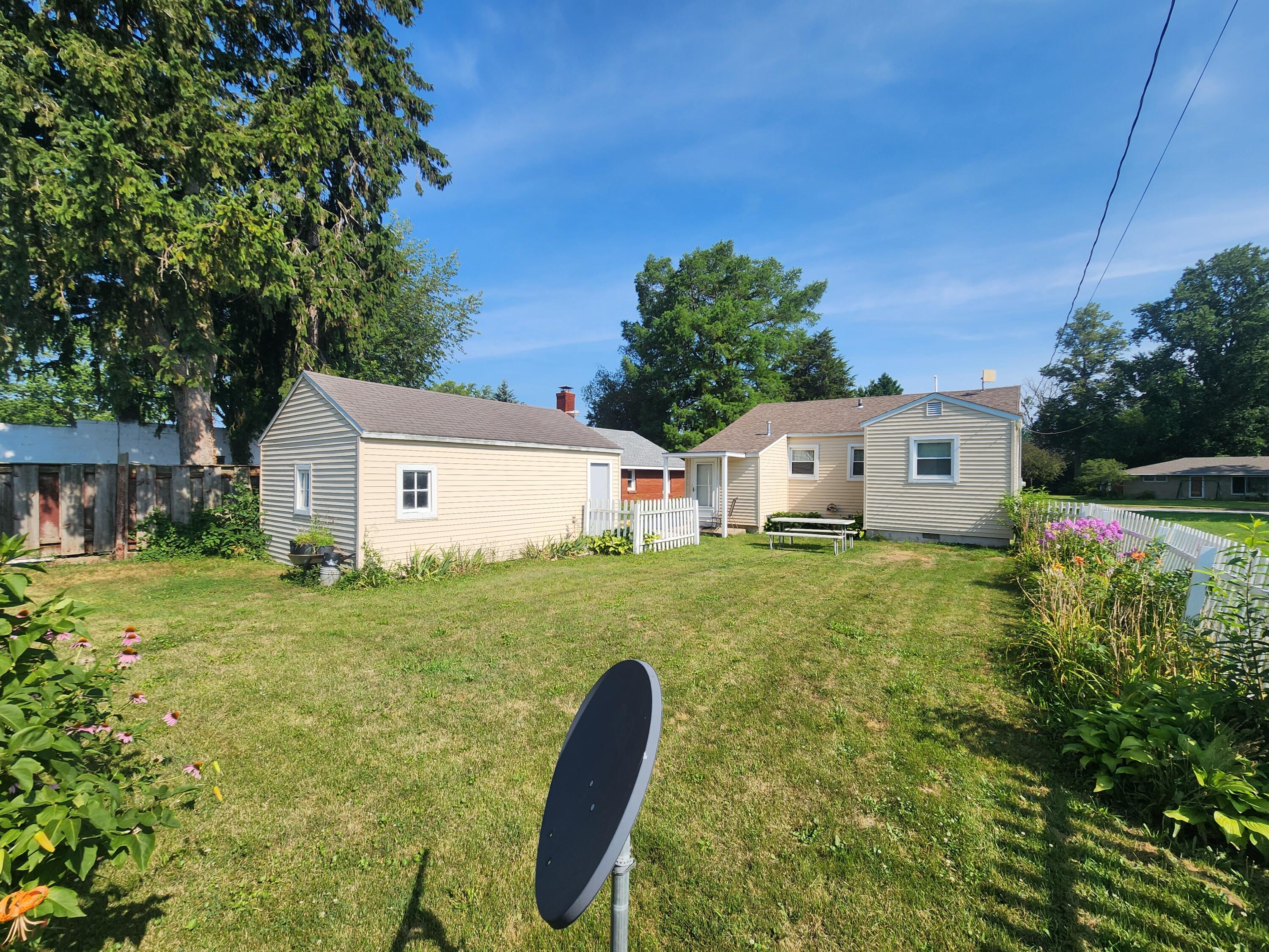 825 West Washington Street Rensselaer, IN 47978 - Photo 5 of 16 3000x2250
