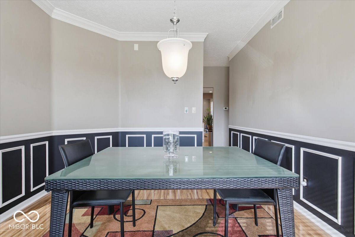 11190 Ruckle Street Carmel, IN 46032 - Photo 11 of 39 Gallery Image 11