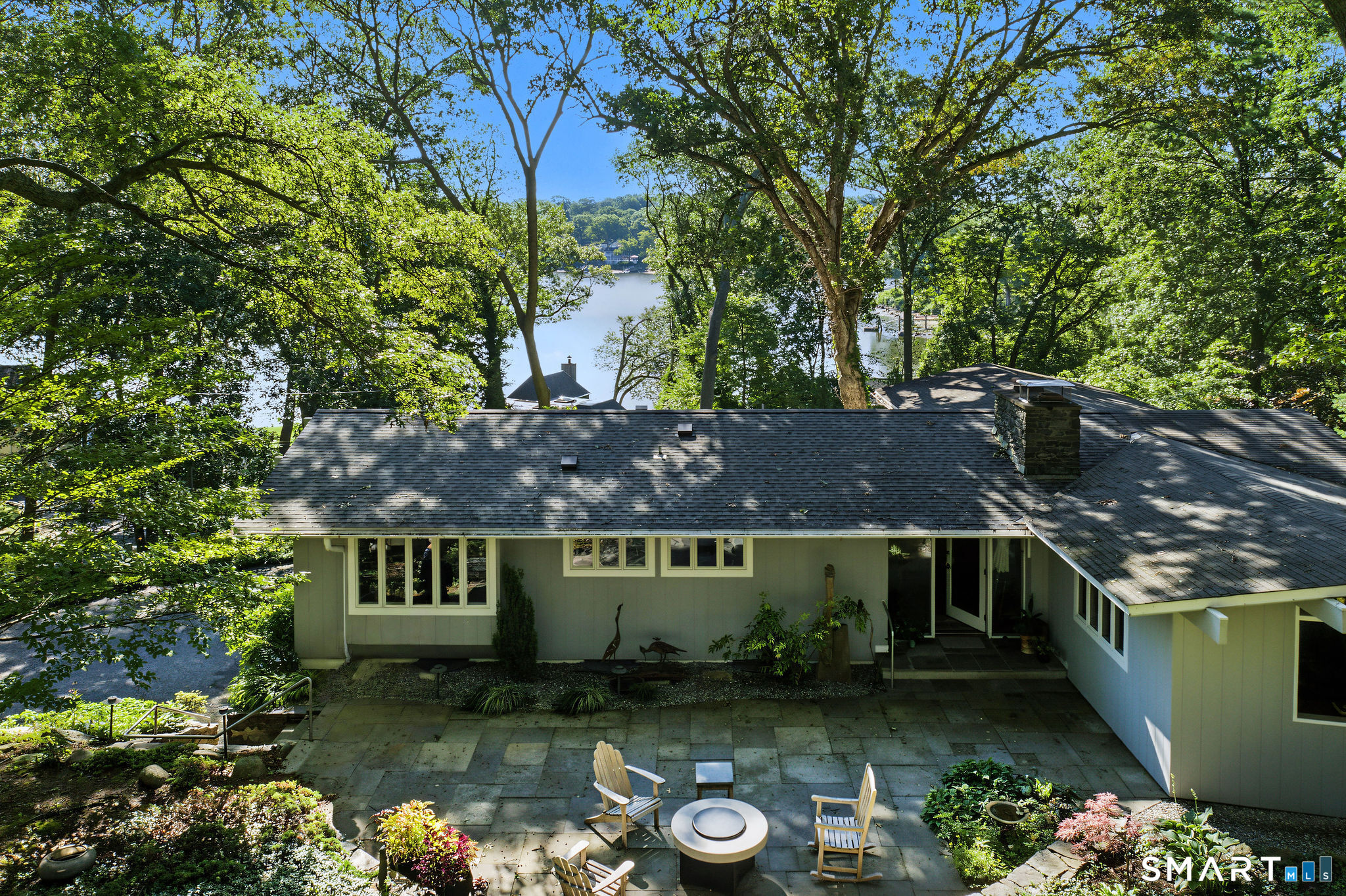 24 Mallard Point Road Essex, CT 06426 - Photo 1 of 36 Gallery Image 1