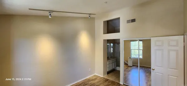 $849,878 | 10330 Wateridge Circle, Unit 292, San Diego, CA 92121