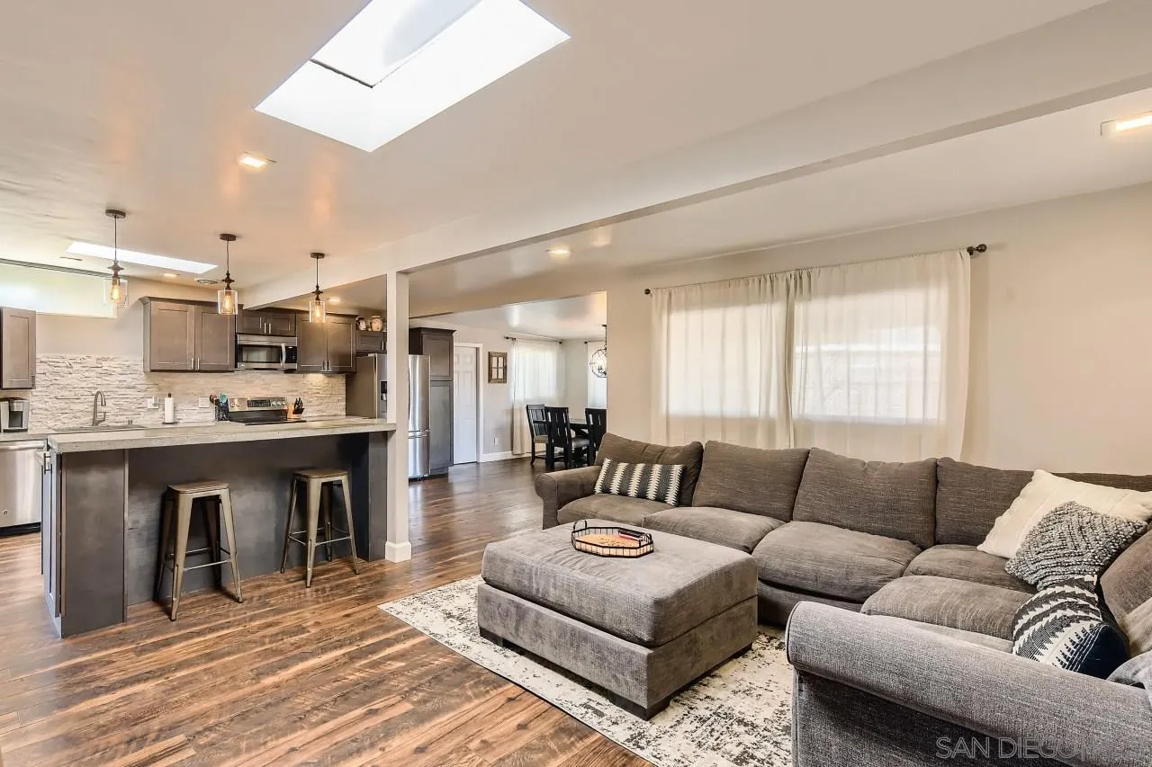 686 Ecken Road El Cajon, CA 92020 - Photo 8 of 25 Gallery Image 8