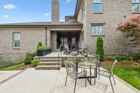 $1,824,000 | 1040 Falling Leaf Circle, Brentwood, TN 37027