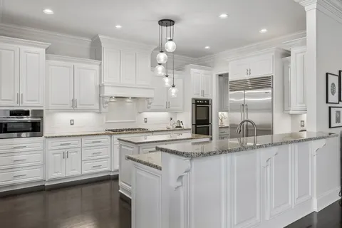 $1,824,000 | 1040 Falling Leaf Circle, Brentwood, TN 37027