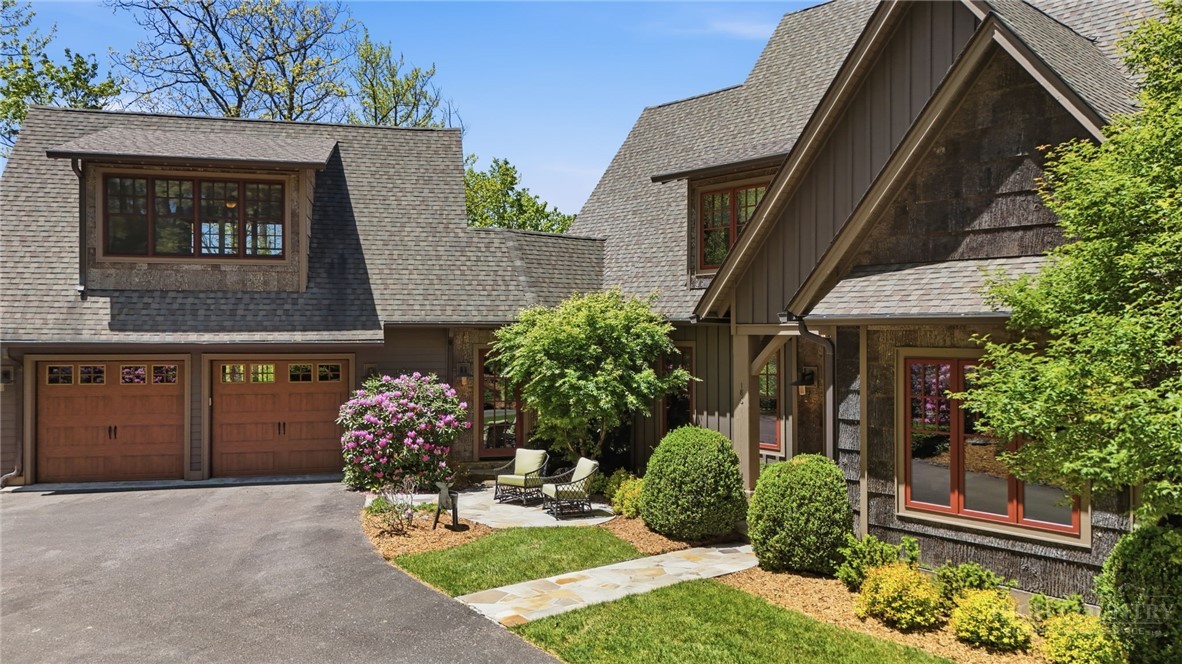 186 Sunset Ridge Drive Boone, NC 28607 - Photo 2 of 50