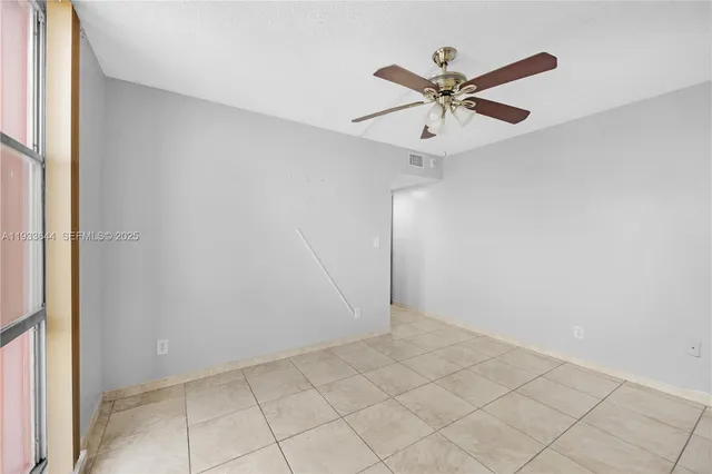 $2,500 | 1750 West 46th Street, Unit 544, Hialeah, FL 33012