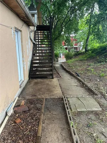 $95,000 | 415 South 9th Street, St. Joseph, MO 64501