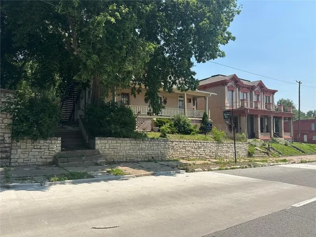 $95,000 | 415 South 9th Street, St. Joseph, MO 64501