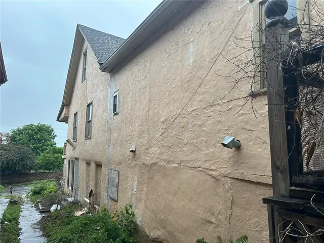 $95,000 | 415 South 9th Street, St. Joseph, MO 64501