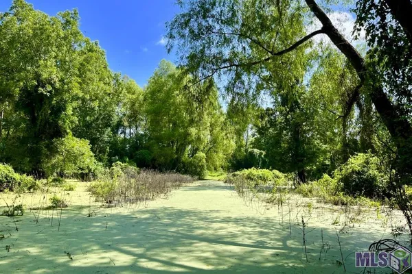 $698,400 | 27 Cat Island Road, St. Francisville, LA 70775