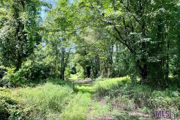 $698,400 | 27 Cat Island Road, St. Francisville, LA 70775