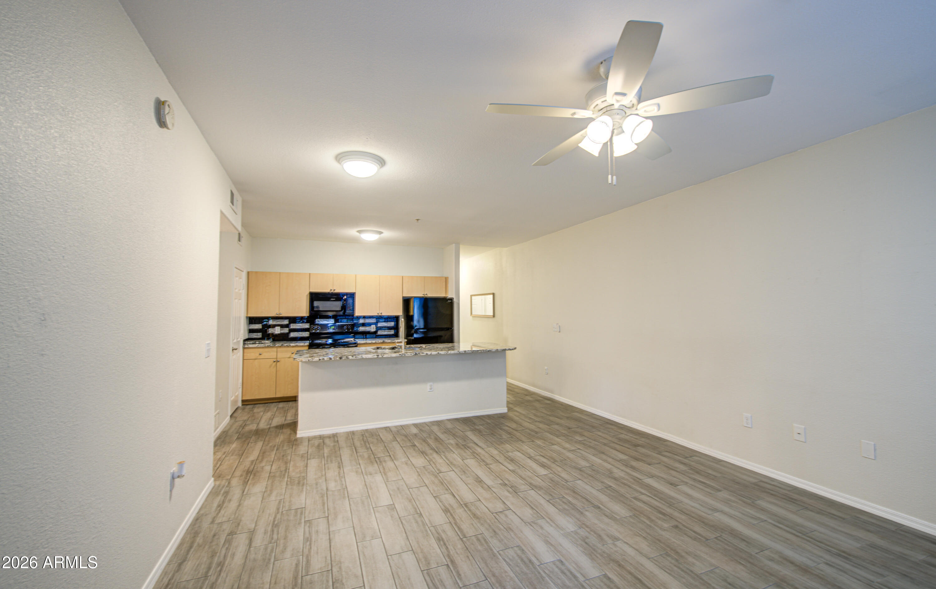 18416 North Cave Creek Road, Unit 1019 Phoenix, AZ 85032 - Photo 10 of 34