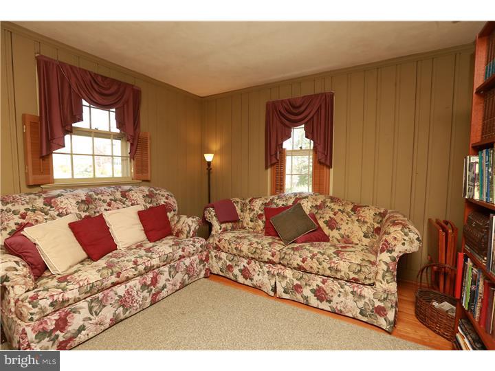 516 Georgian Road Glenside, PA 19038 - Photo 12 of 25 Den
