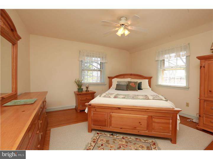 516 Georgian Road Glenside, PA 19038 - Photo 17 of 25 Bedroom 2