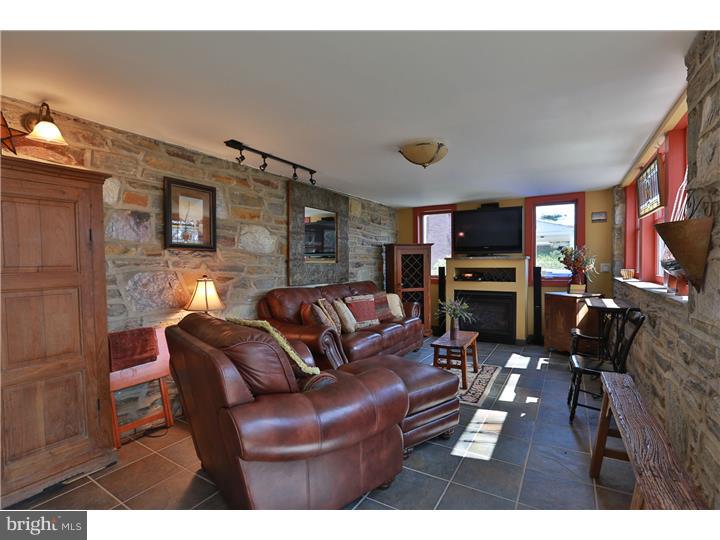 516 Georgian Road Glenside, PA 19038 - Photo 22 of 25 Sun Room