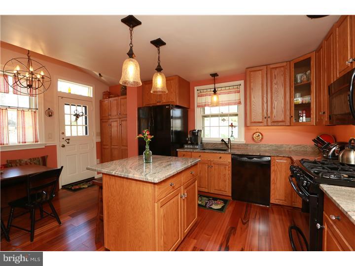 516 Georgian Road Glenside, PA 19038 - Photo 9 of 25 Kitchen