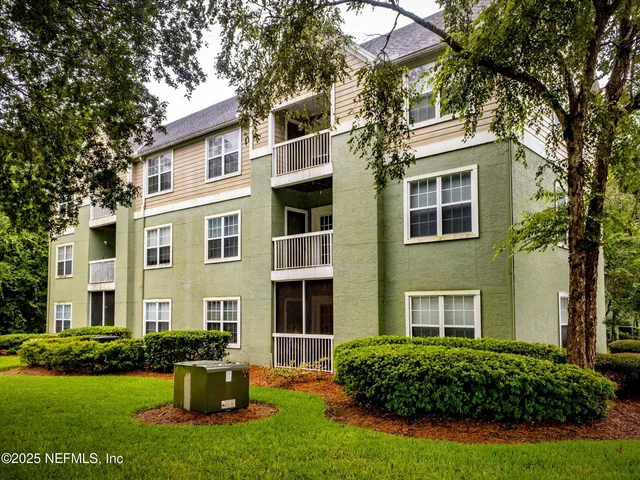 $1,325 | 7701 Timberlin Park Boulevard, Unit 832, Jacksonville, FL 32256