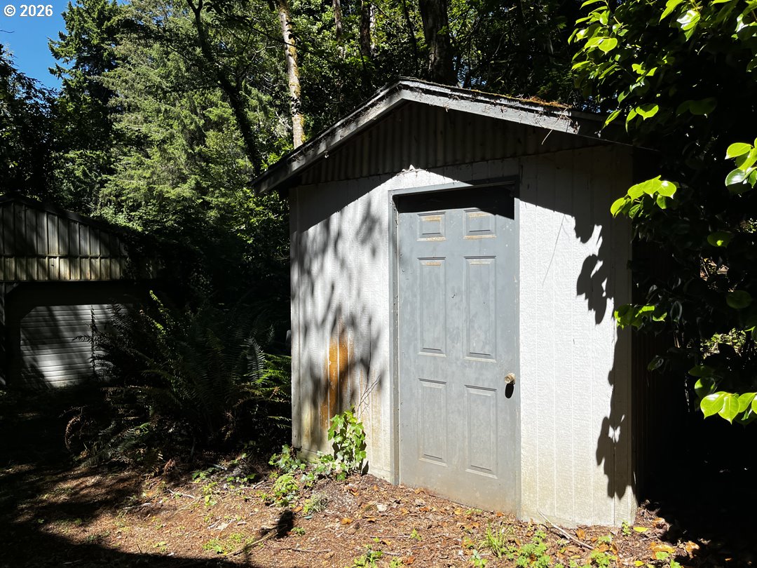 83558 Kiechle Arm Road Florence, OR 97439 - Photo 40 of 48