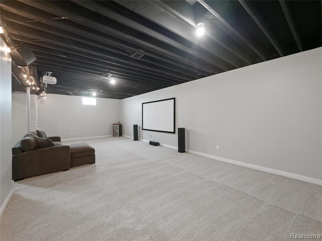 2446 Eastern Avenue Rochester Hills, MI 48307 - Photo 41 of 48