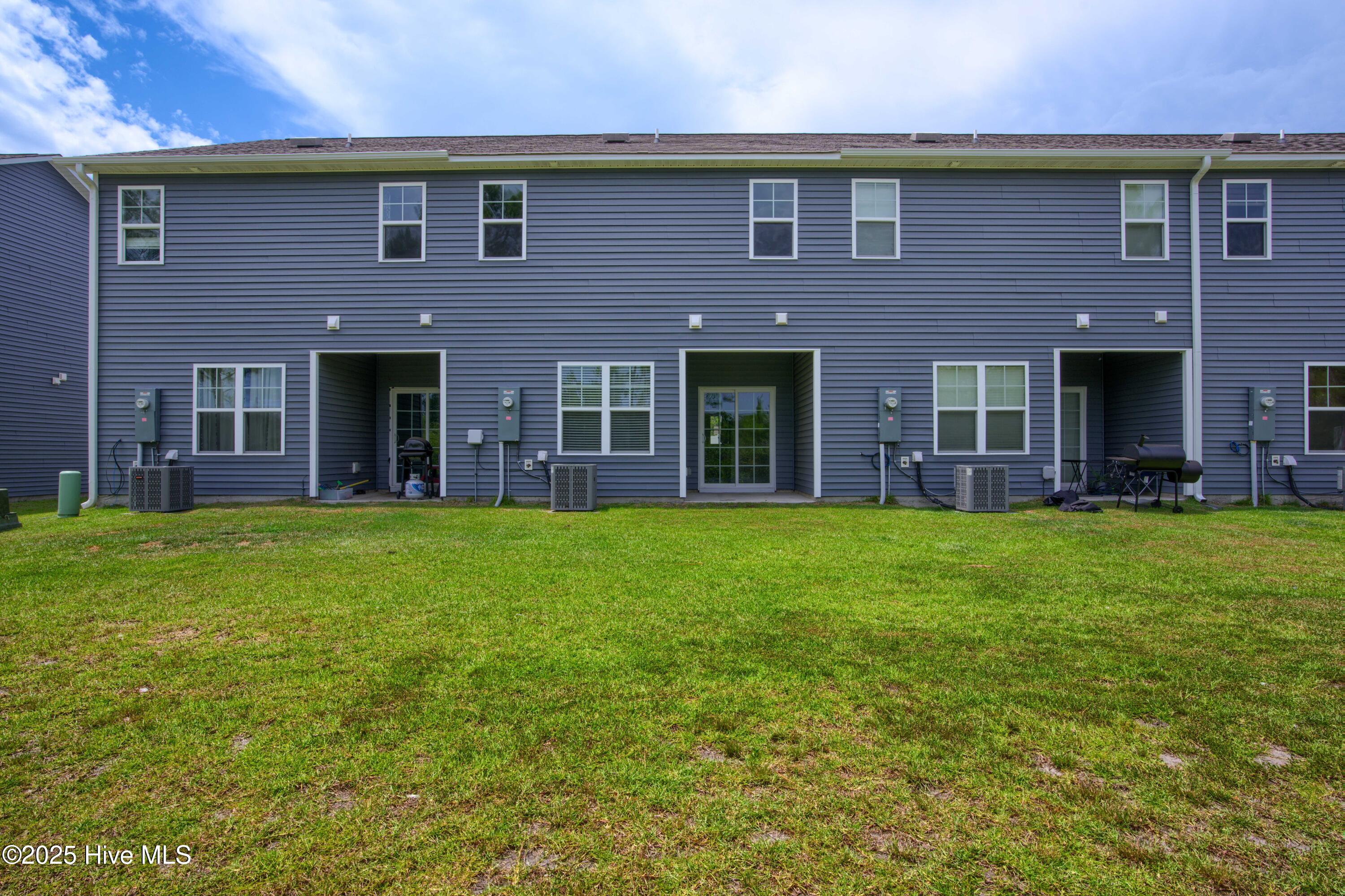 329 South Stingray Lane Holly Ridge, NC 28445 - Photo 19 of 19 329 Stingray - Interiors - Edited_2