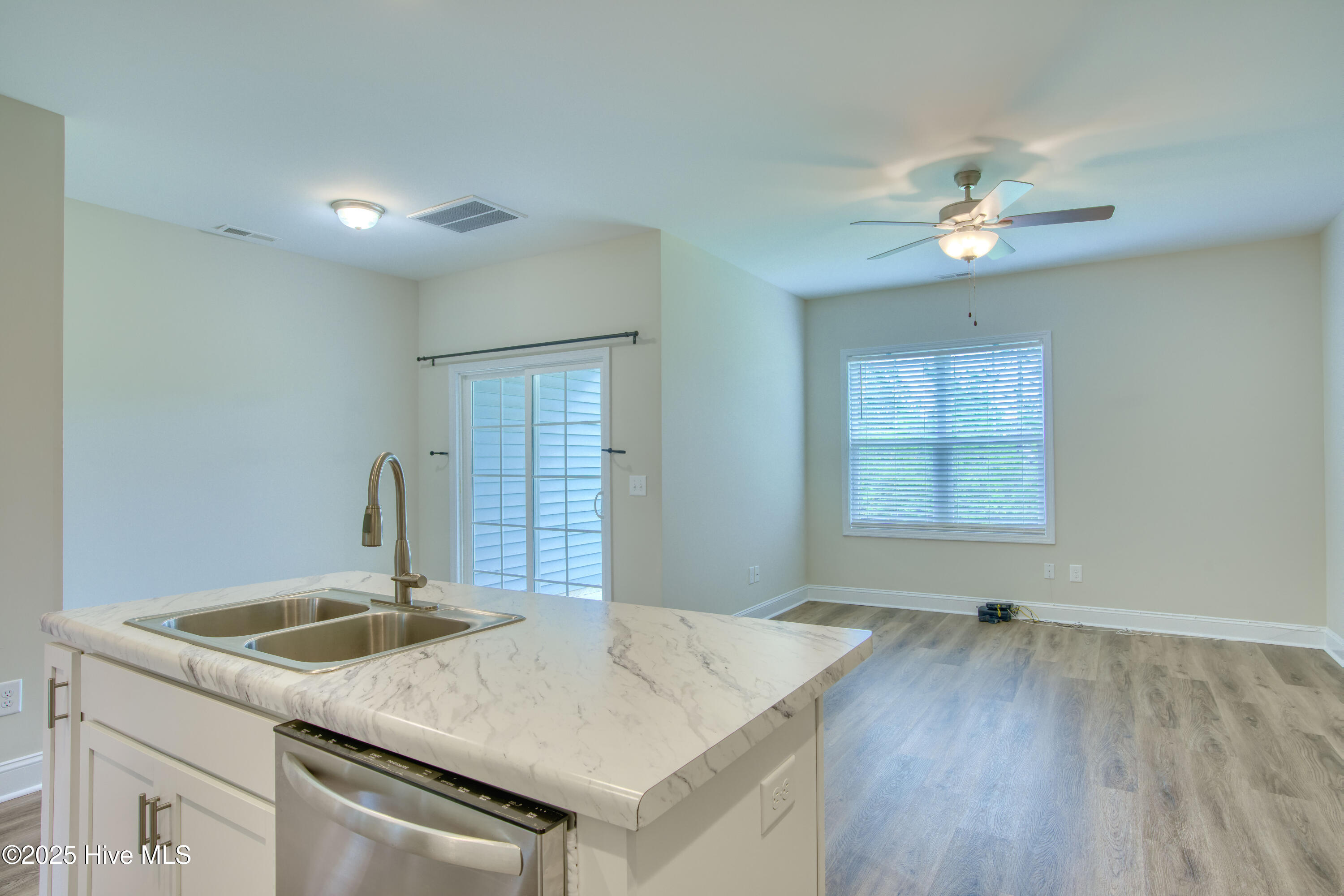 329 South Stingray Lane Holly Ridge, NC 28445 - Photo 7 of 19 329 Stingray - Interiors - Edited_17