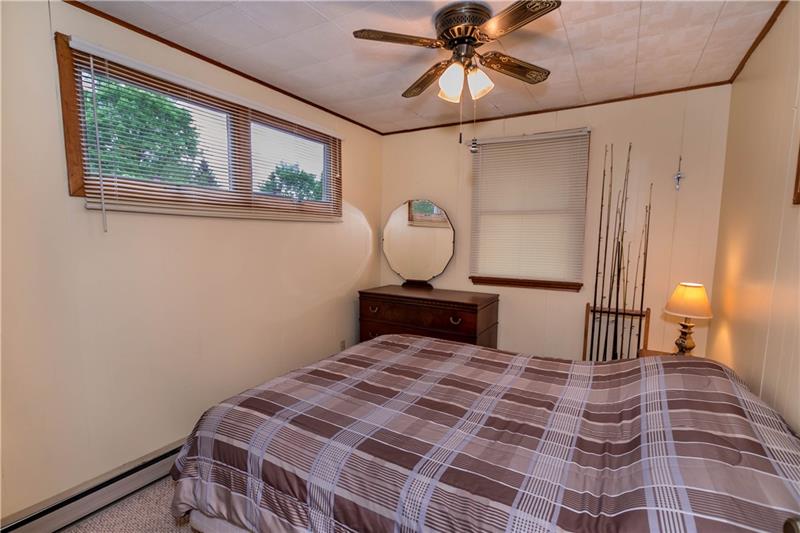 573 Lake Side Road Addison, PA 15411 - Photo 18 of 25