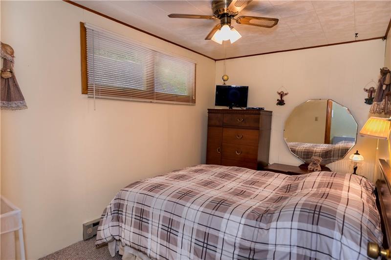 573 Lake Side Road Addison, PA 15411 - Photo 20 of 25