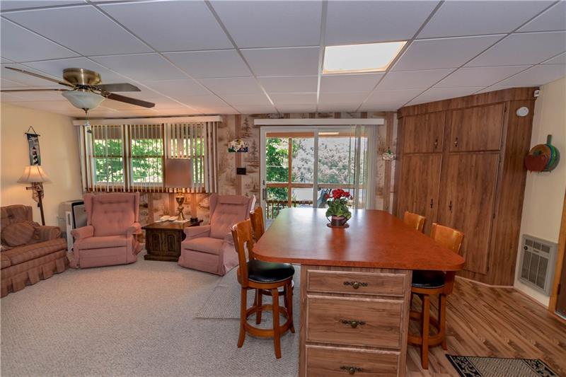 573 Lake Side Road Addison, PA 15411 - Photo 4 of 25