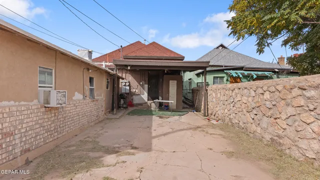$185,000 | 1118 Myrtle Avenue, El Paso, TX 79901