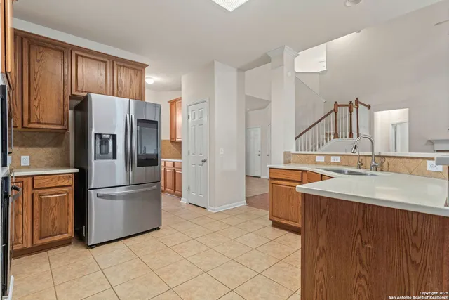 $3,450 | 819 Steubing Oaks, San Antonio, TX 78258