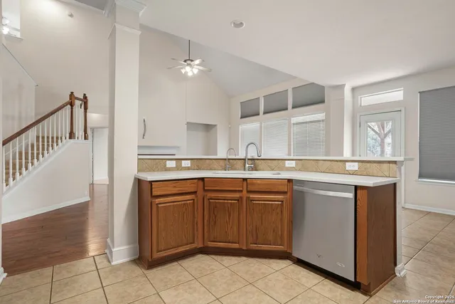 $3,450 | 819 Steubing Oaks, San Antonio, TX 78258