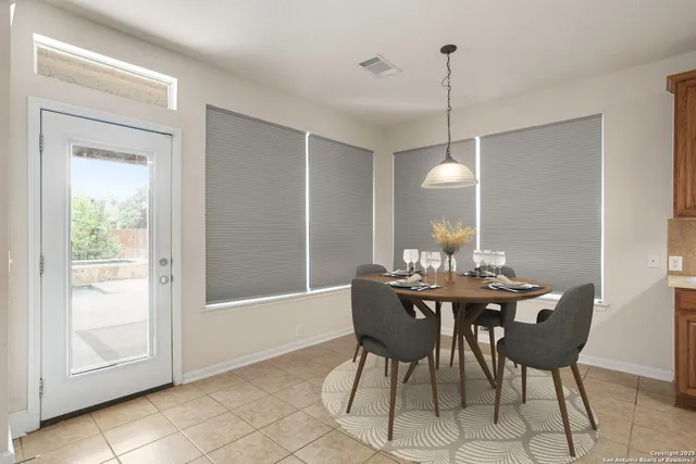 $3,450 | 819 Steubing Oaks, San Antonio, TX 78258