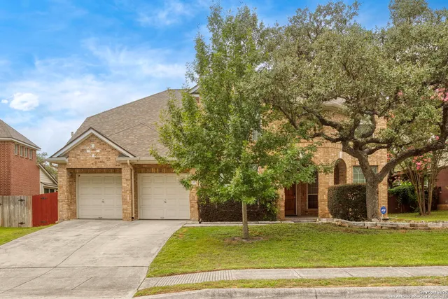 $3,450 | 819 Steubing Oaks, San Antonio, TX 78258