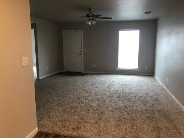 $1,395 | 13809 Paris, Lubbock, TX 79423